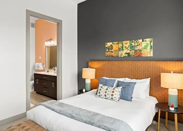 Modern Town Cozysuites