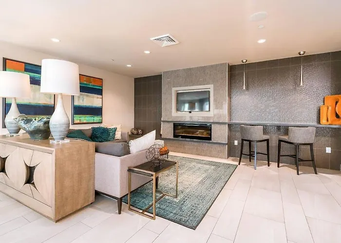 Modern Town Cozysuites